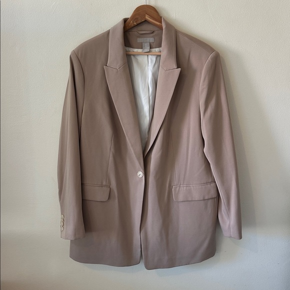 H&M Tan Blazer - Large - Picture 6 of 11